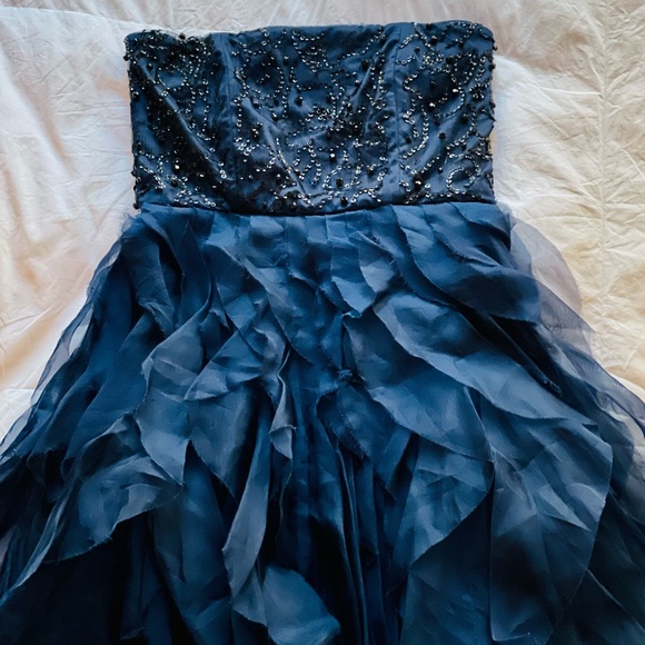 Alice + Olivia Navy Strapless Embellished Fairy Strapless Dress - Picture 5 of 8